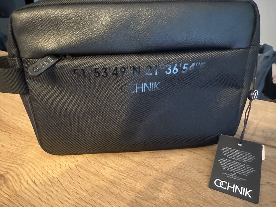 Saszetka kosmtyczka Ochnik nowa.