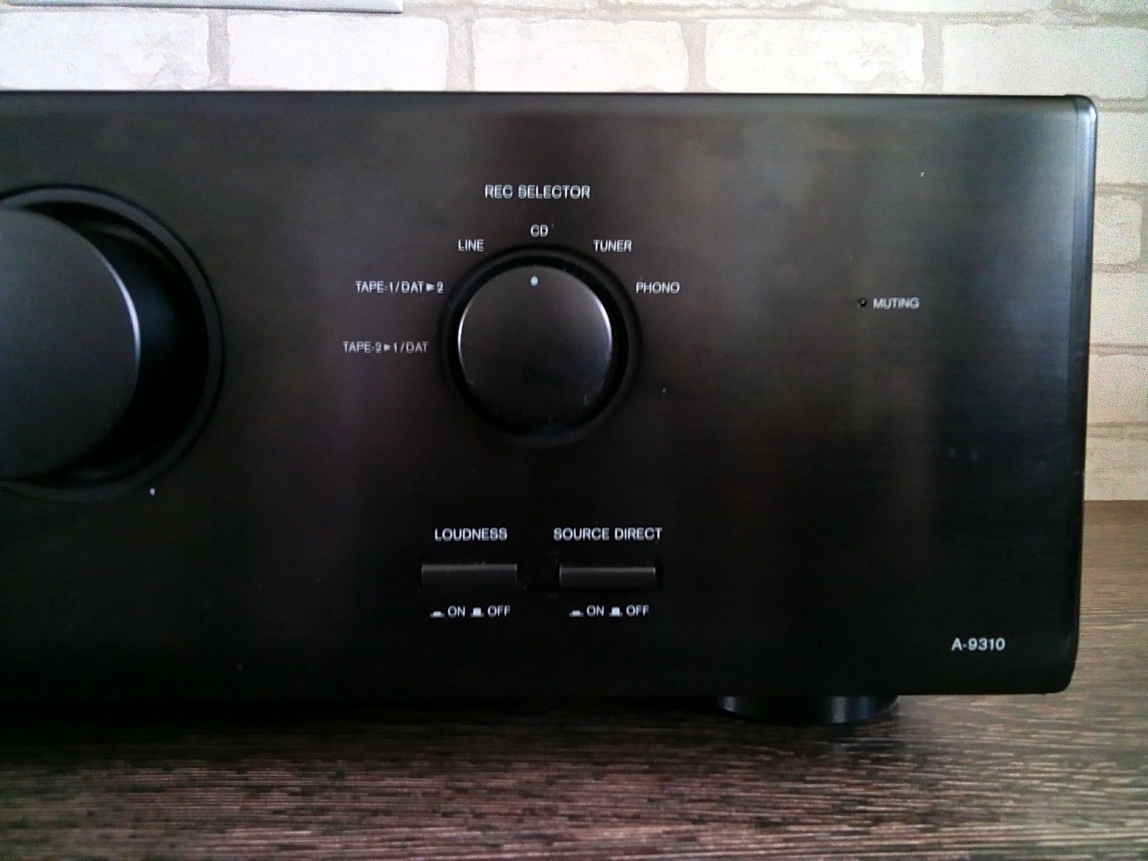 Onkyo A-9310 Integrated Stereo Amplifier 1995-98