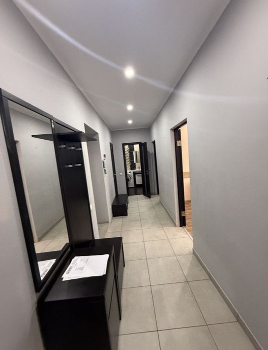 Продам квартиру в центрі міста