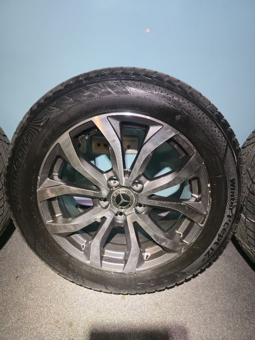 Продам колеса mercedes gla резина hankook