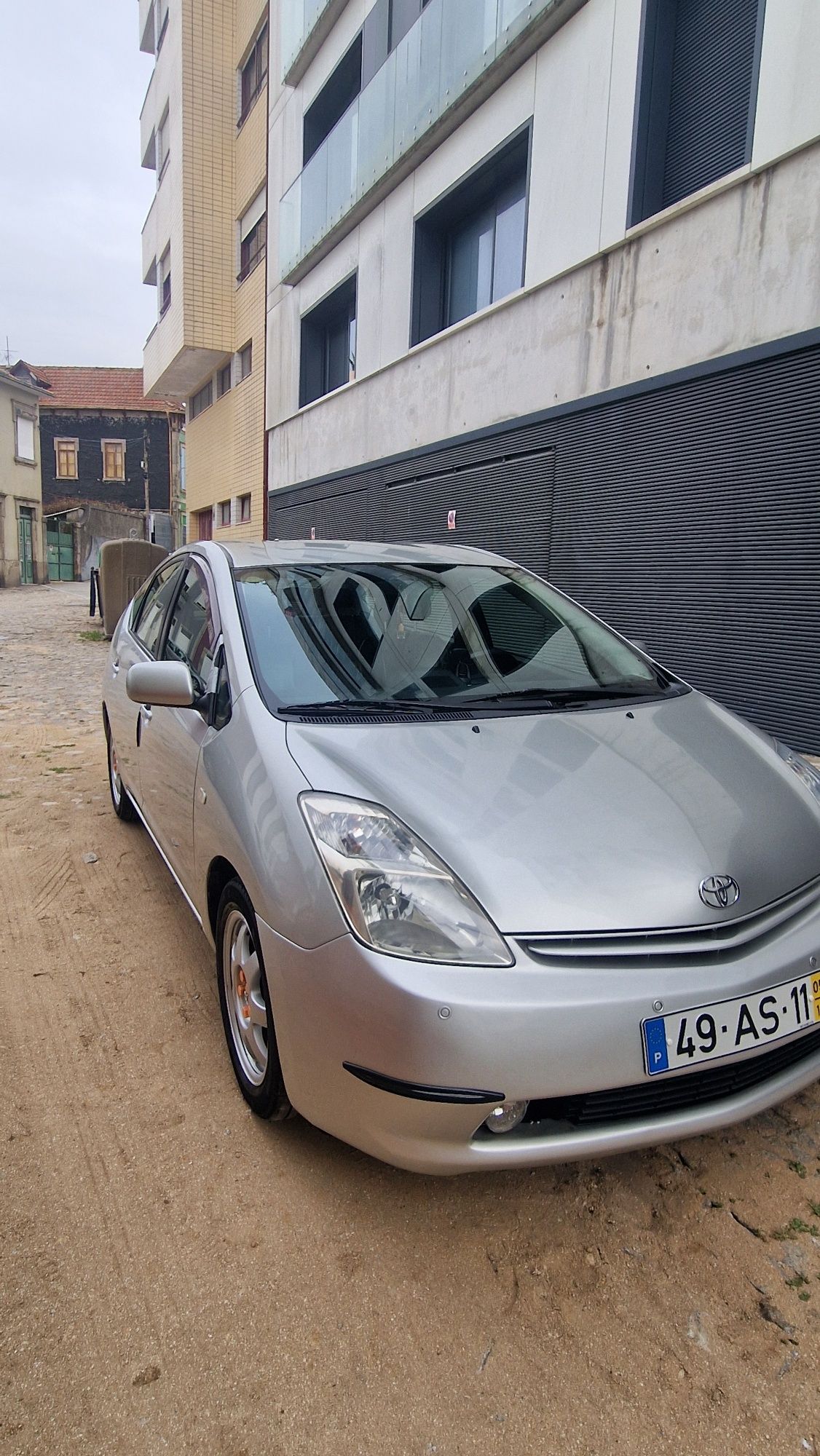 Toyota prius 2005 hybrid