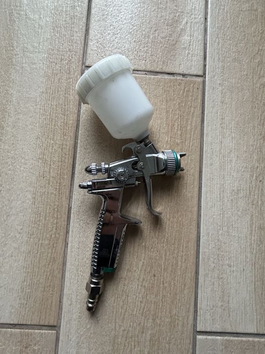 Краскопульт Sata minijet 4