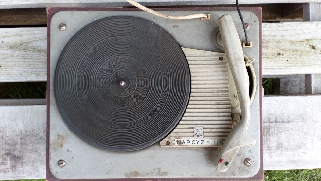 Ponad 50letni adapter gramofon Narcyz G460 .