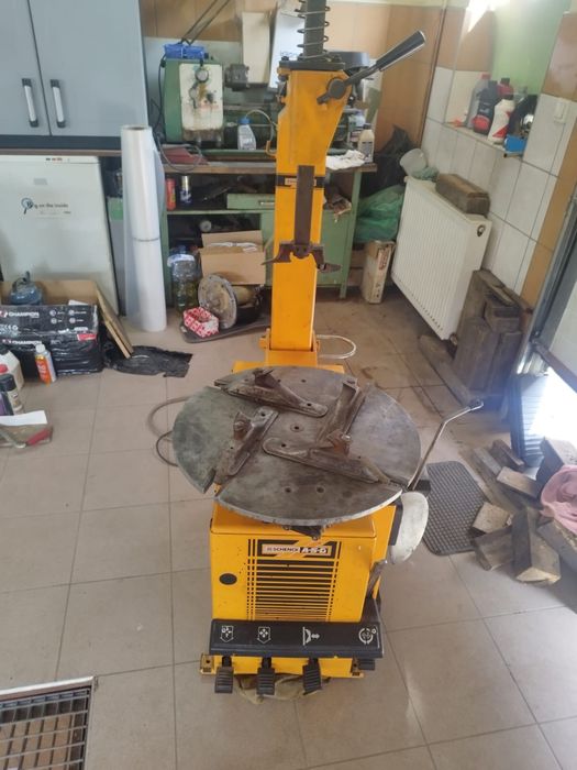 Montazownica do opon samochodowych