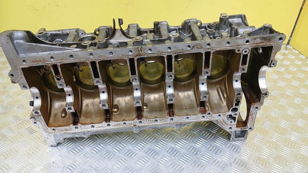 Блок двигуна (циліндрів) БМВ BMW 3.5ix N55B 30A