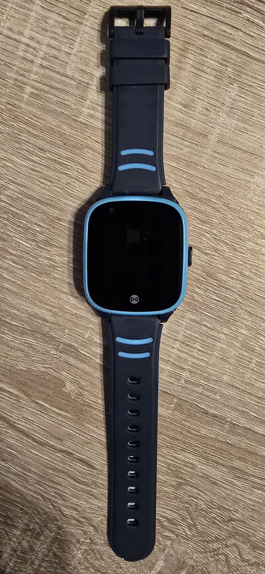 Smartwatch FOREVER LOOK ME zegarek dziecięcy