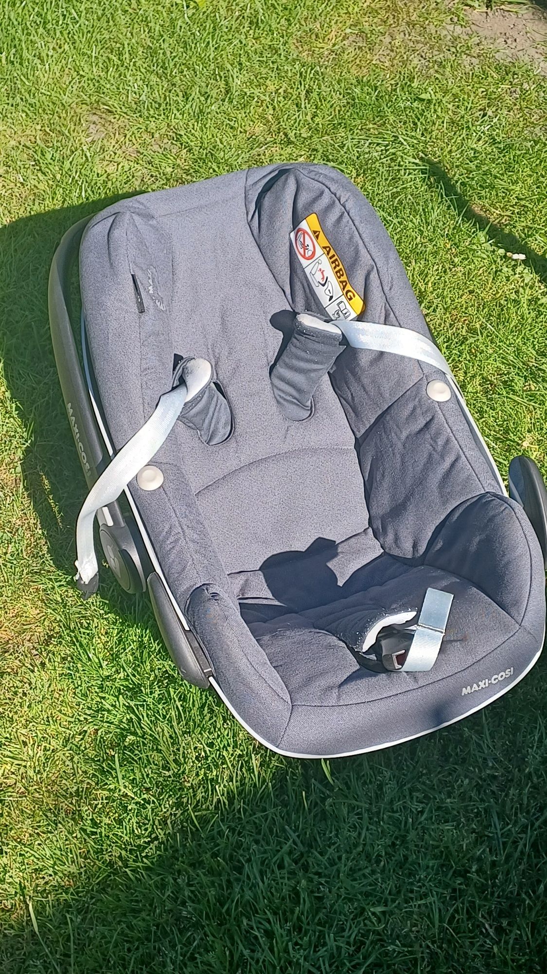 Maxi cosi 2 bazy isofix i fotelik pebble i-size