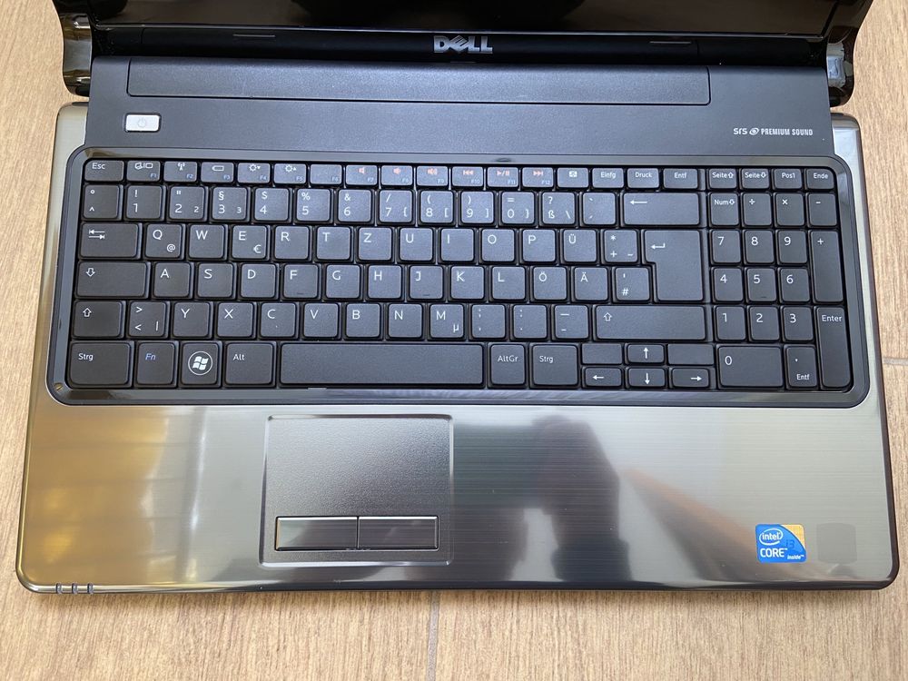 Ноутбук Dell Inspiron 1564 / і3/4Ram/320Gb/wifi/15.6''