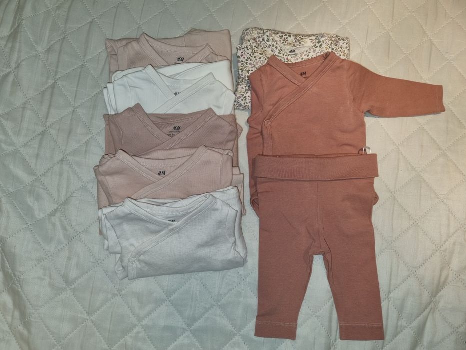 Ubranka niemowlęce r.56.