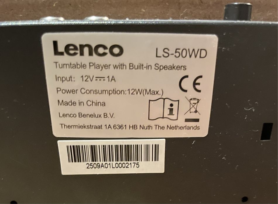 Gramofon Lenco LS 50-WD z wbudowanym glosnikiem