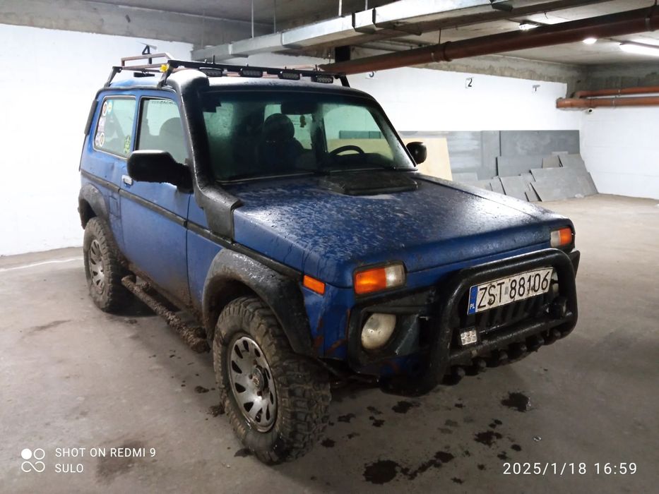 Lada Niva Łada Niva 2011r Pb+LPG 90L w bagażniku 2w częściach