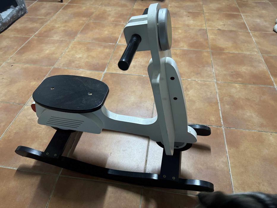 Bujaczek/ bujal dla dziecka motor