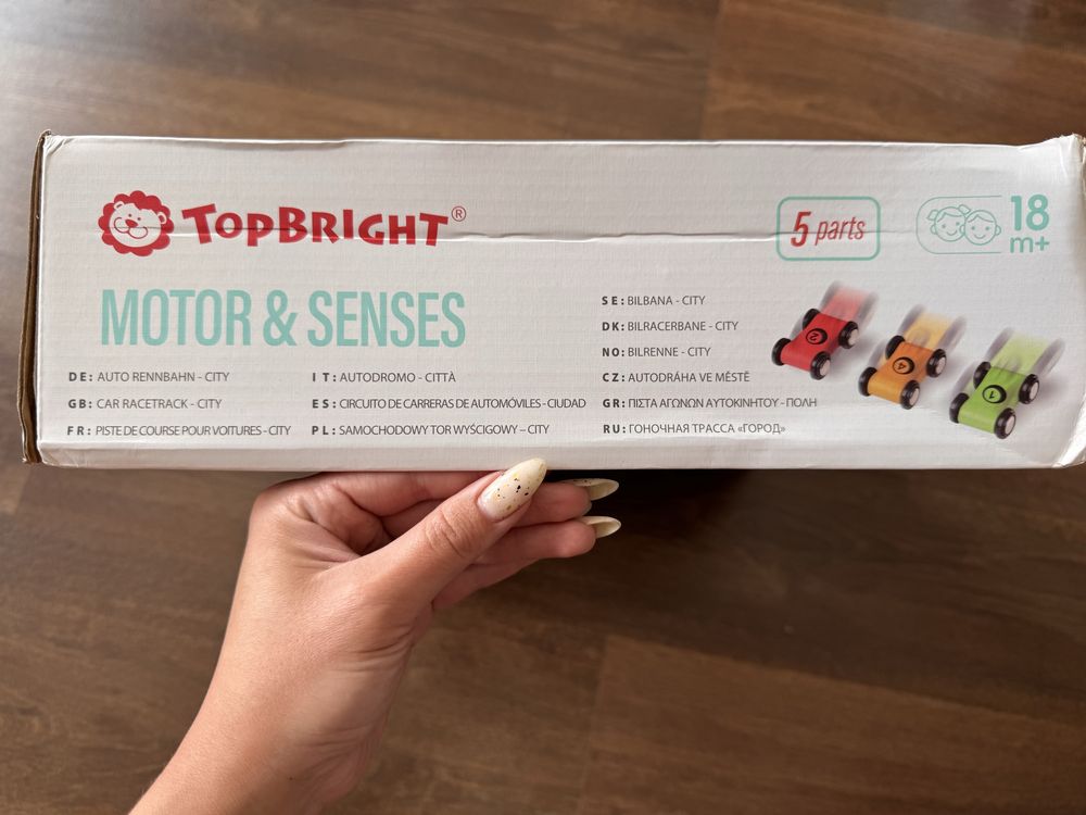 Ігровий набір TopBright трек паркінг швидкісний спуск