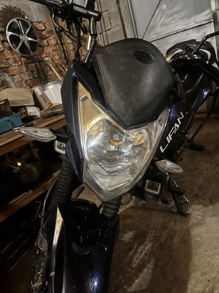 мотоцикл Lifan cityr 200