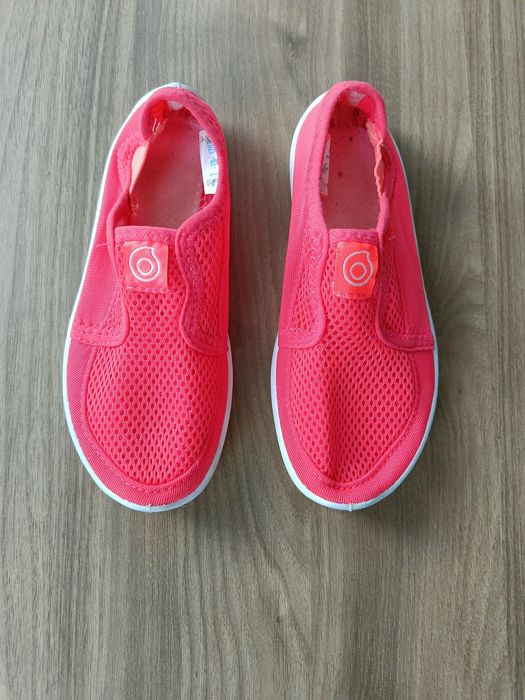 Buty do wody, do pływania. Dla dziecka.