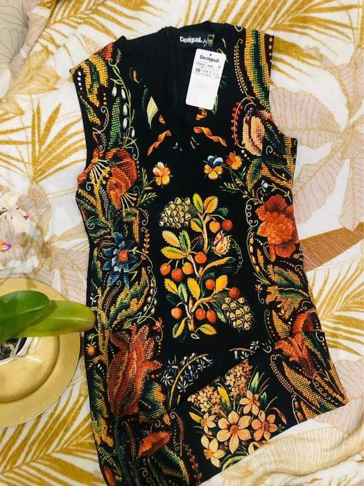 Sukienka firmy Desigual