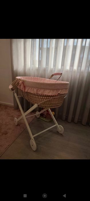 Vendo alcofa em verga