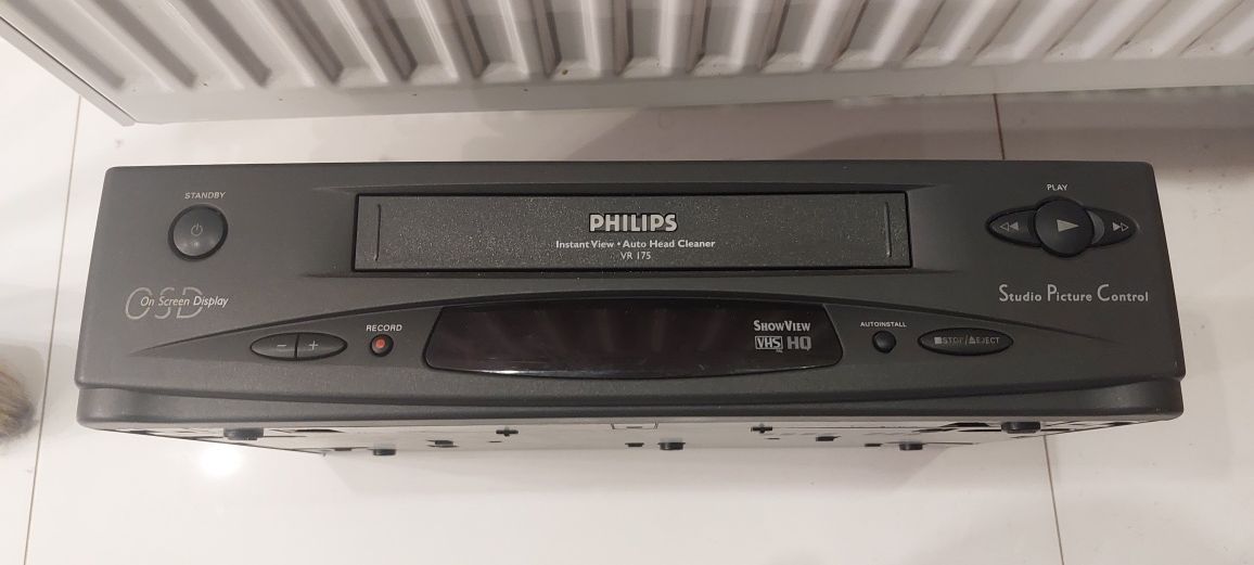 Magnetowid VHS Philips VR175