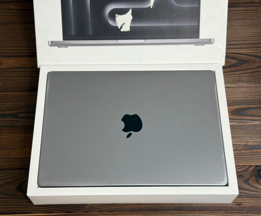 MacBook Pro 14 2023 M3 /8gb 512ssd (MTL73) 880$ - Магазин / Гарантия