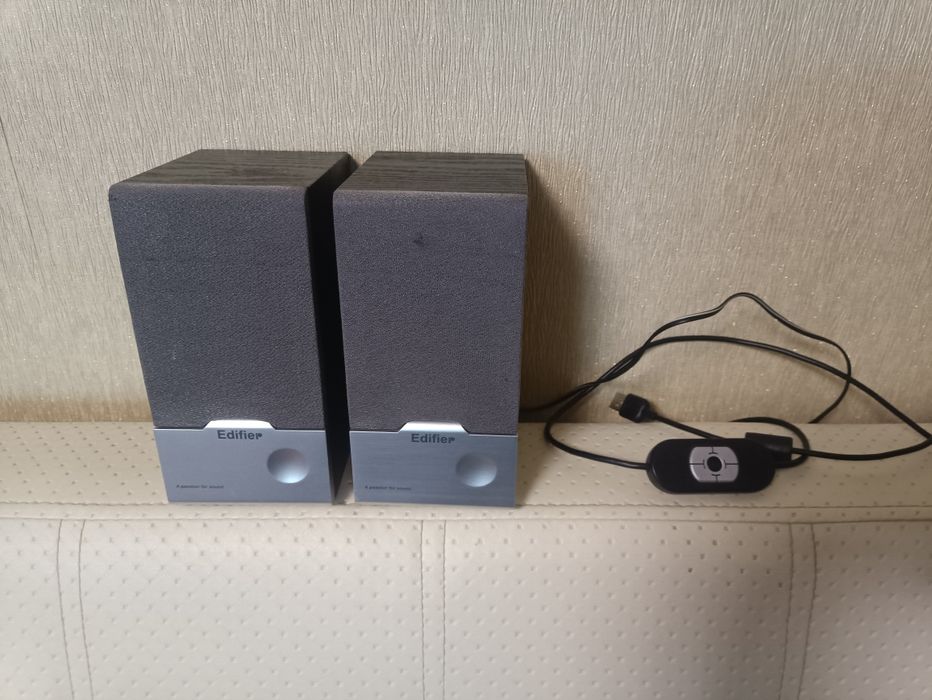 Акустика edifier r18
