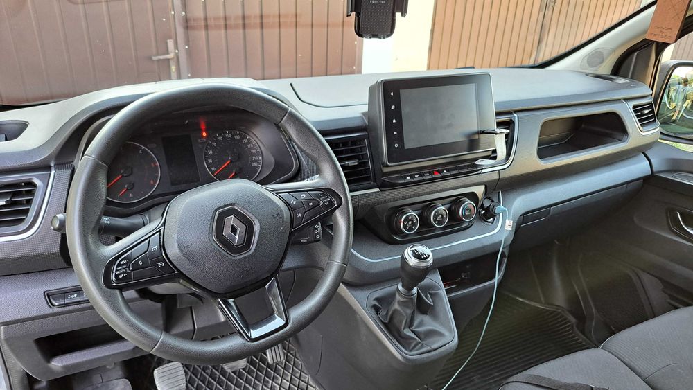 Renault Trafic 4 LONG
