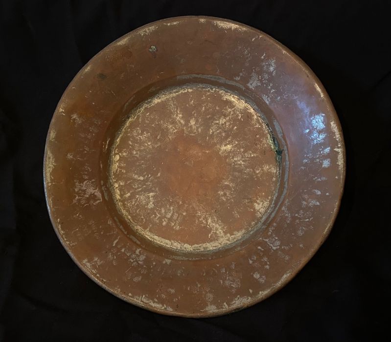 Prato decorativo em cobre
