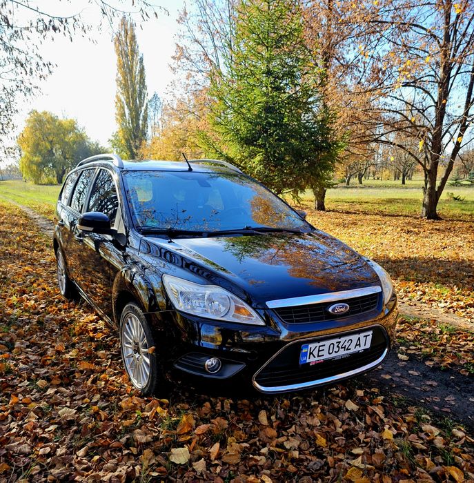 Свежепригнанный Форд фокус 2 рестайлинг