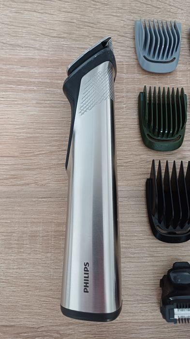 Машинка тример для бритья PHILIPS