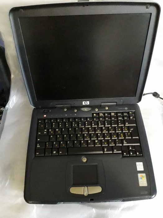 старинний ноутбук HP omnibook xe 3 windows 2000 з FM, 2000р.в