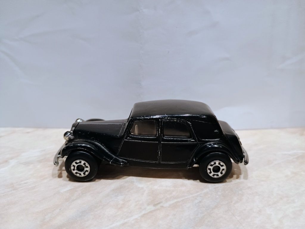 Matchbox Citroen 15CV