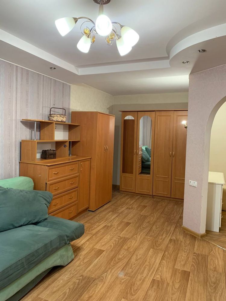 Продам 2 кімнатну квартиру, Перемога-6, Слави бульвар