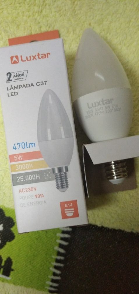 Lâmpadas LED novas E14