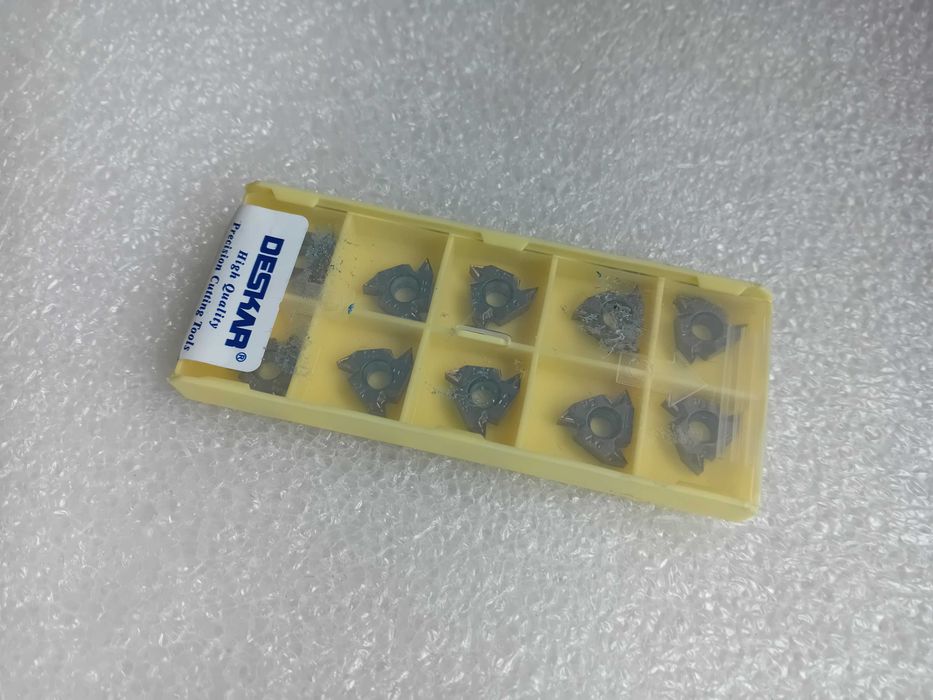 Caixa de 10 pastilhas de rosca interna para torno.  Polegadas