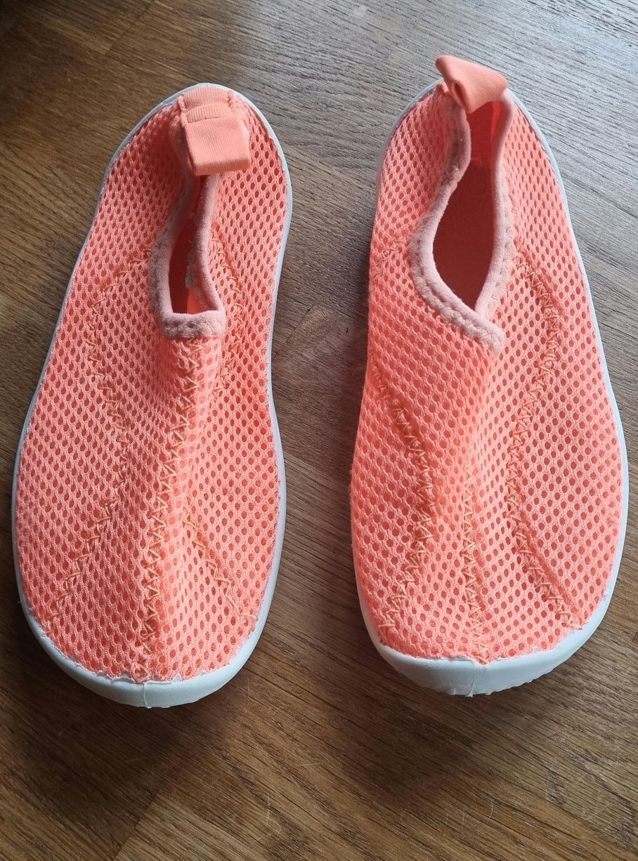 Buty do wody Decathlon 28/29