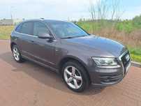 Audi Q5 AUTOMAT 2.0, benzyna, quatrro