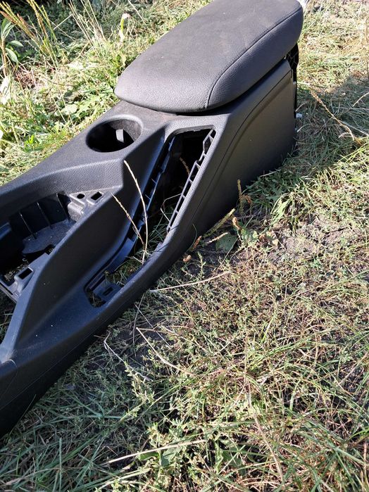 Tunel Podłokietnik BMW X1 E84