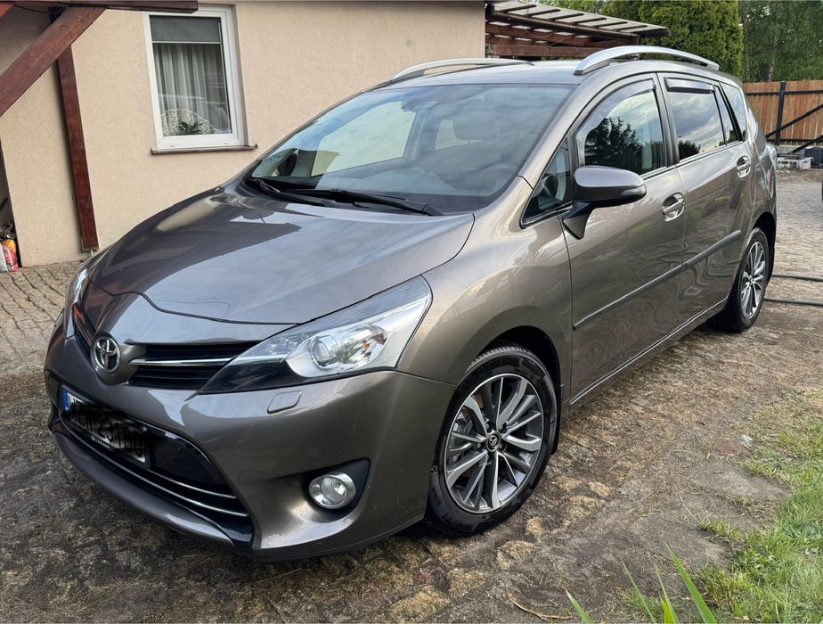 Toyota Verso Automat Serwis