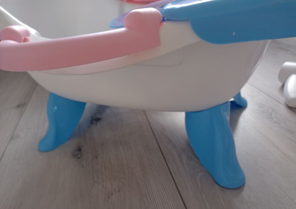 Wanienka dla lalek z akcesoriami