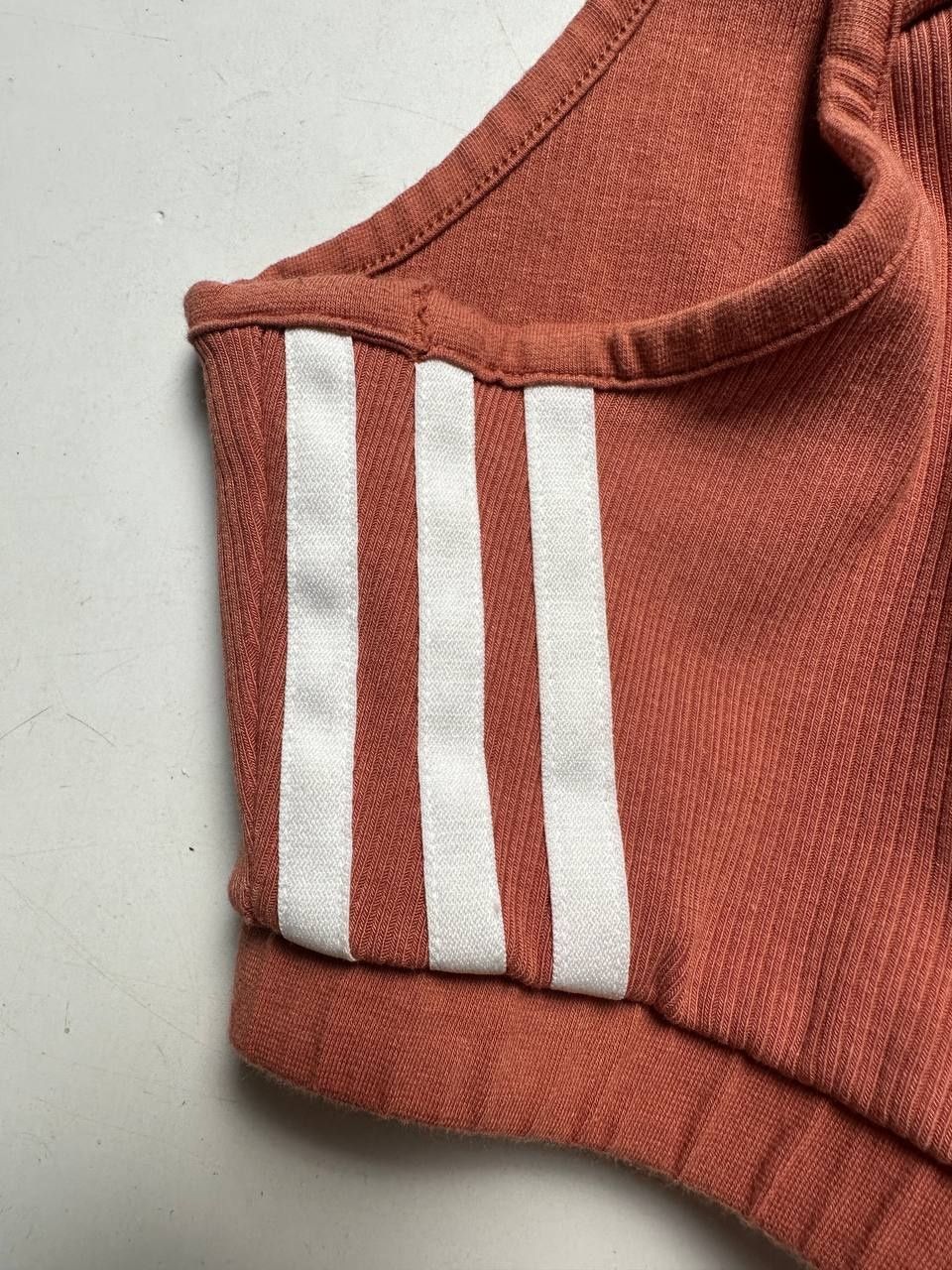 Топик Адидас / Топ Adidas