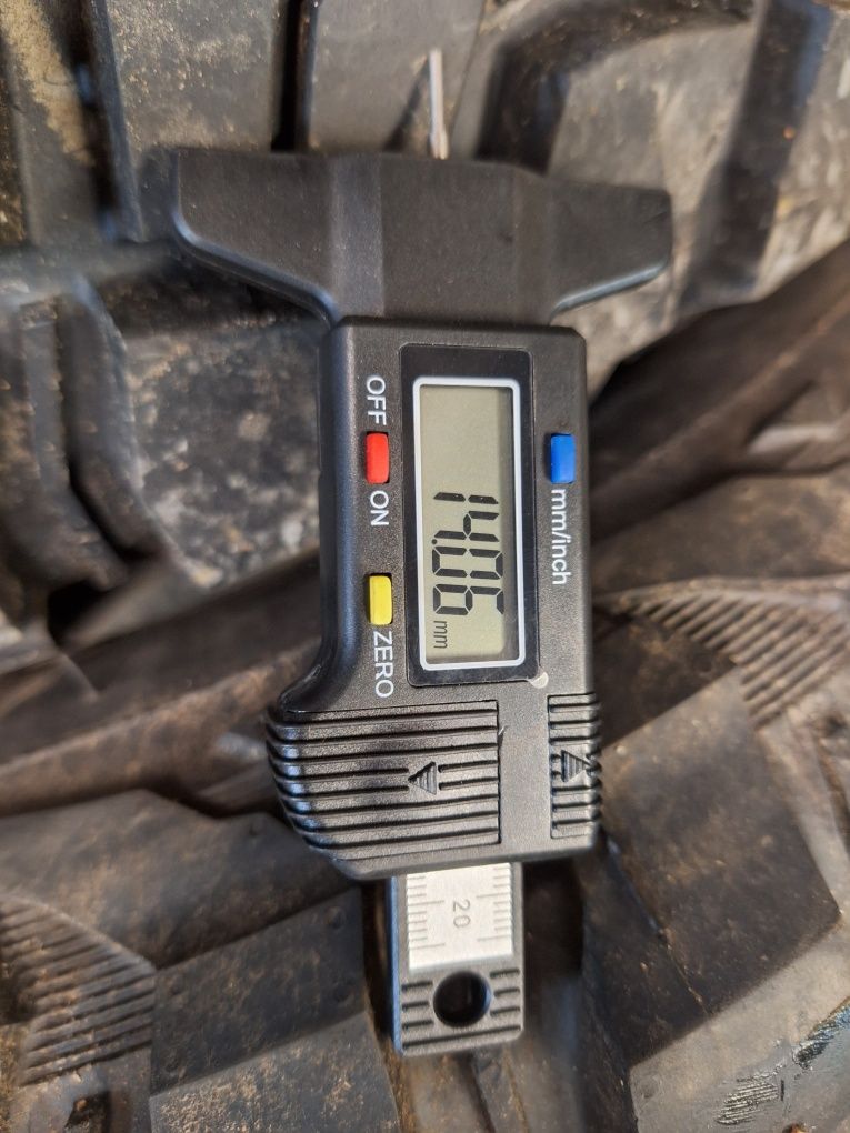 bfgoodrich 235/75r15 mud terrain