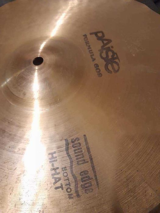 Paiste 602 HiHat SoundEdge 14" pękniety top/cały bottom