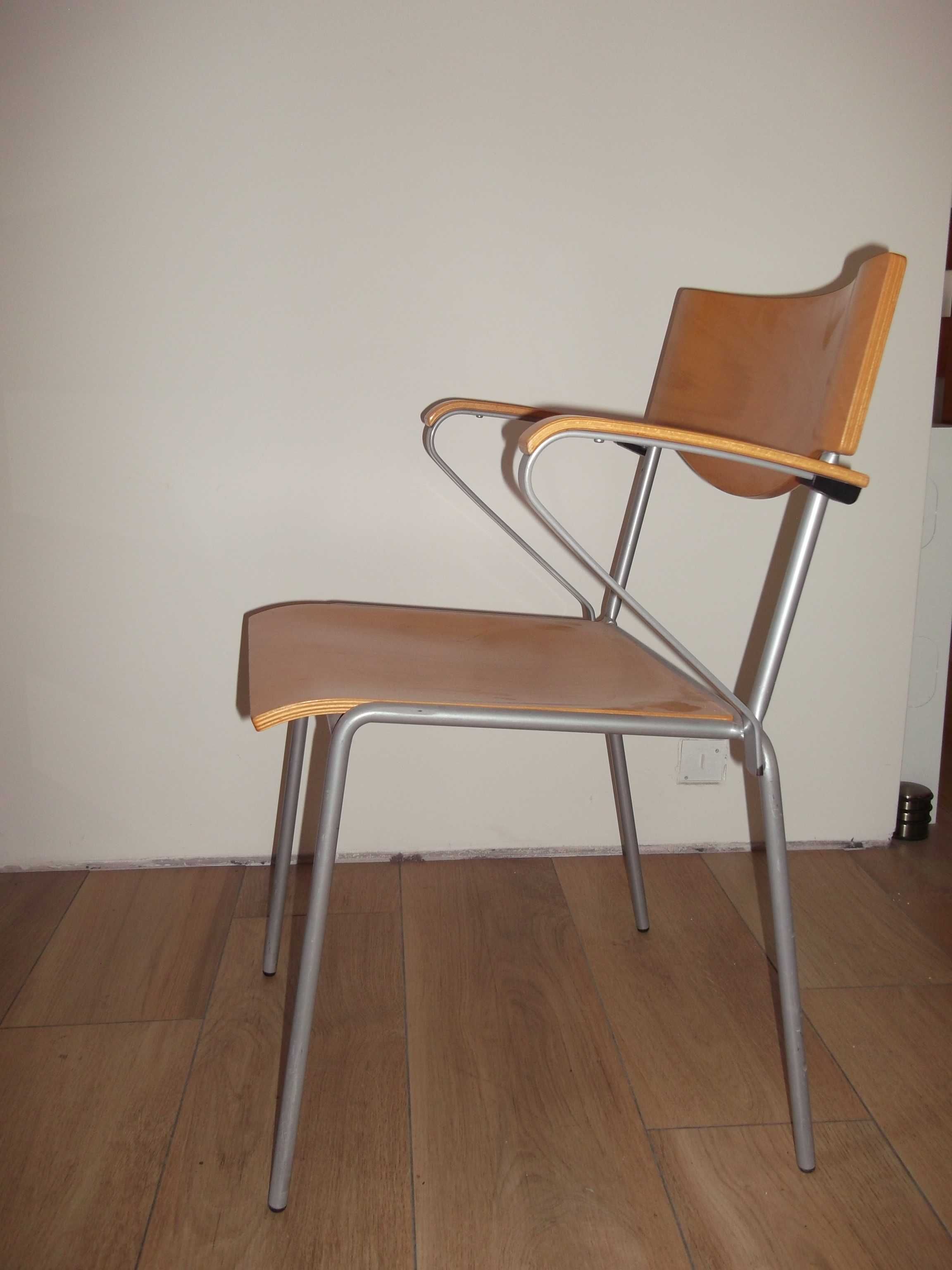 Krzesła z podłokietnikami metal + drewno 4 szt.