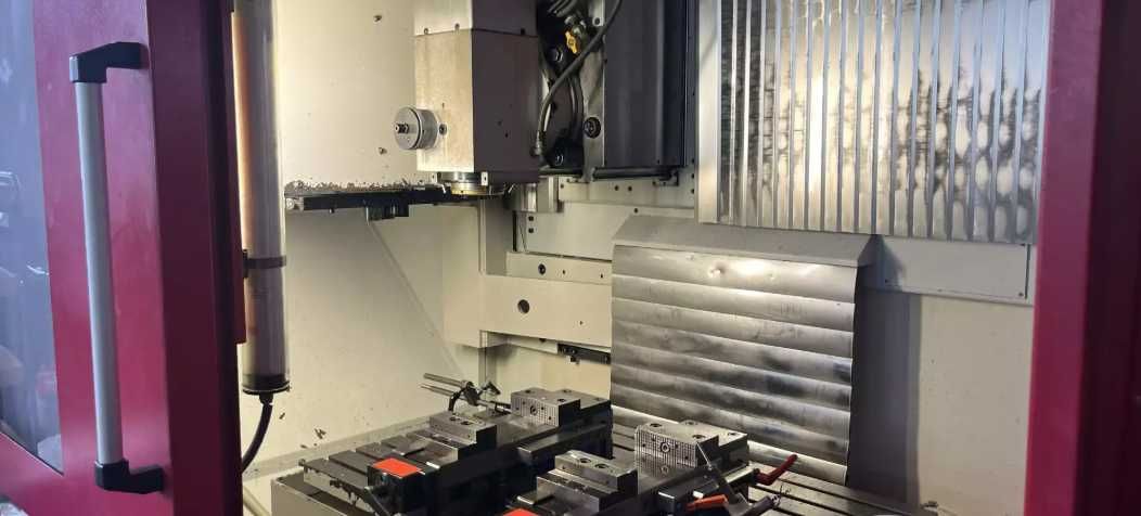 STAN IDEALNY !!   Frezarka CNC KUNZMANN 3 axis , Heidenhain 530i