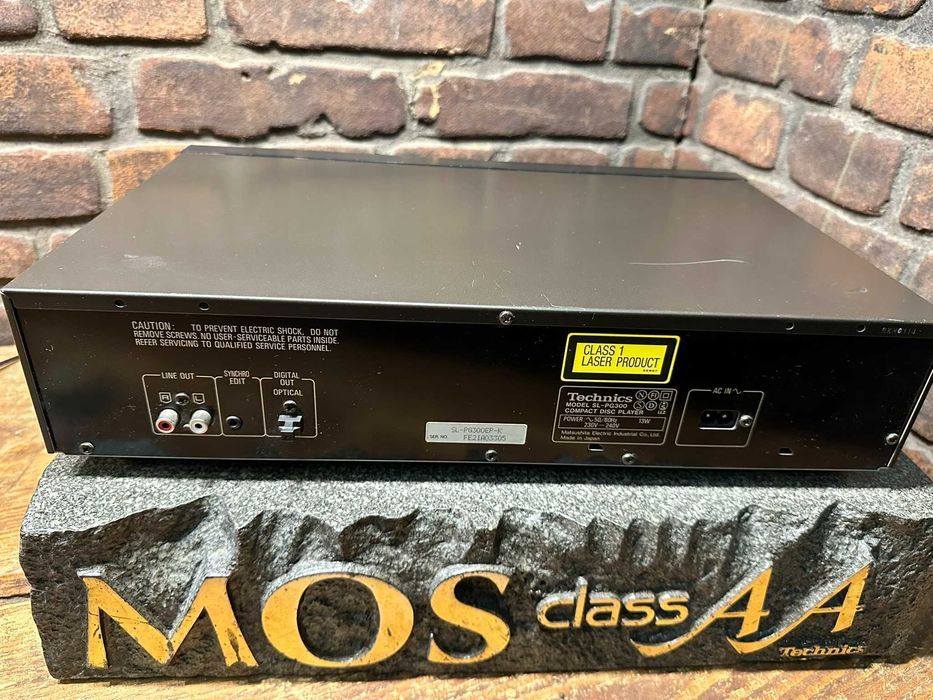 Odtwarzacz CD Technics SL-PG 300