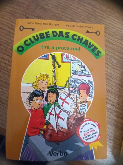 4 livros O Clube das Chaves