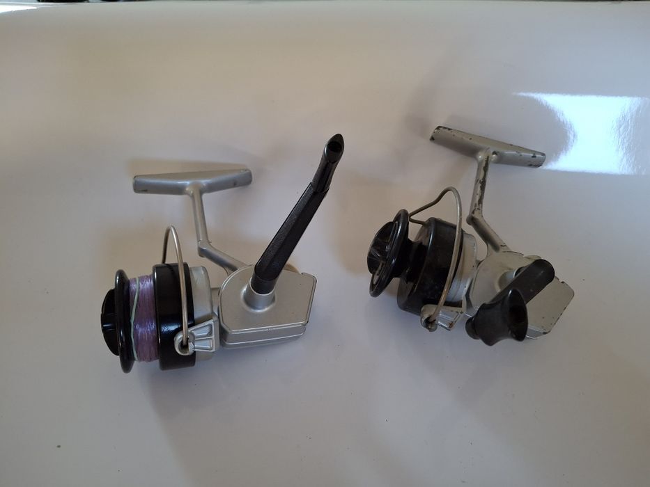 Dwa kołowrotki wędkarskie azur