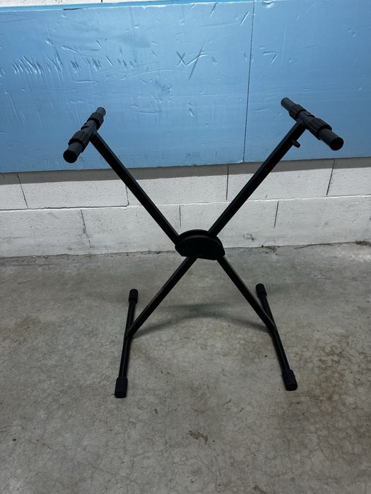 Suporte Teclado Roland