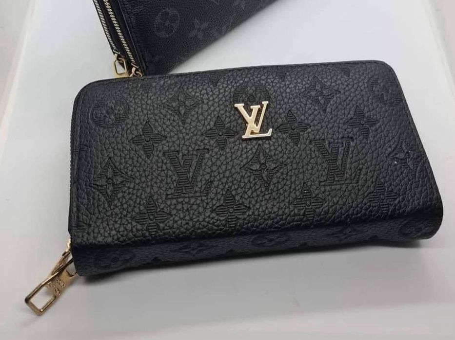 Новий брендовий гаманець lv