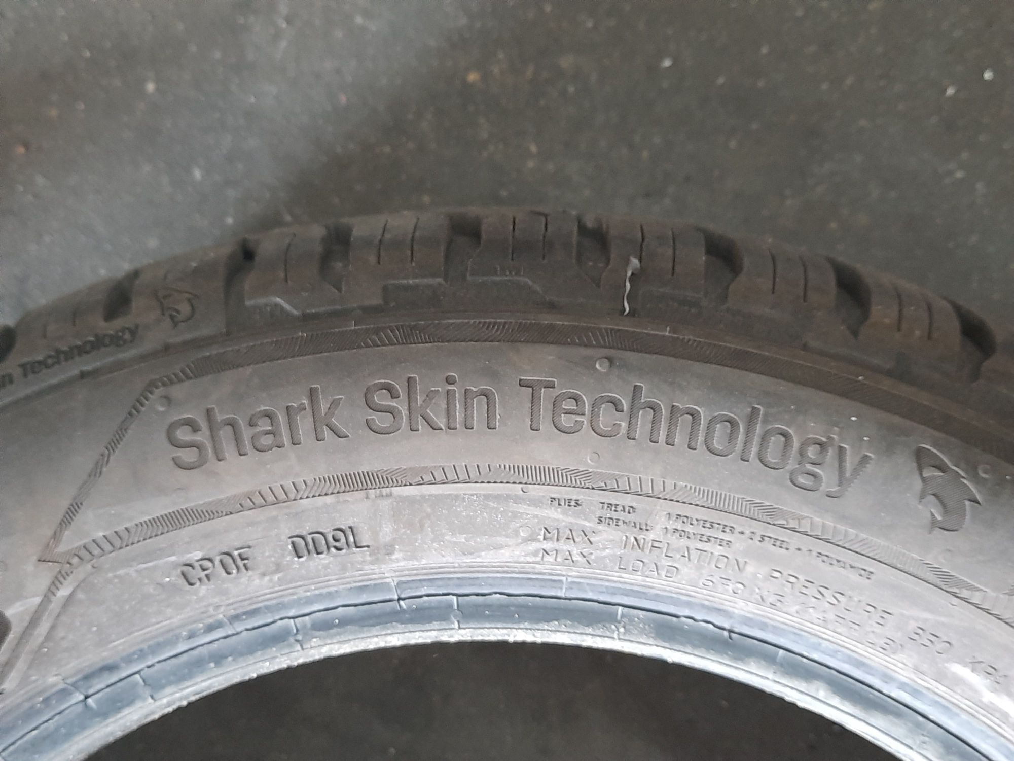 Opona 205/55R16 94V Uniroyal AllSeasonExpert 2