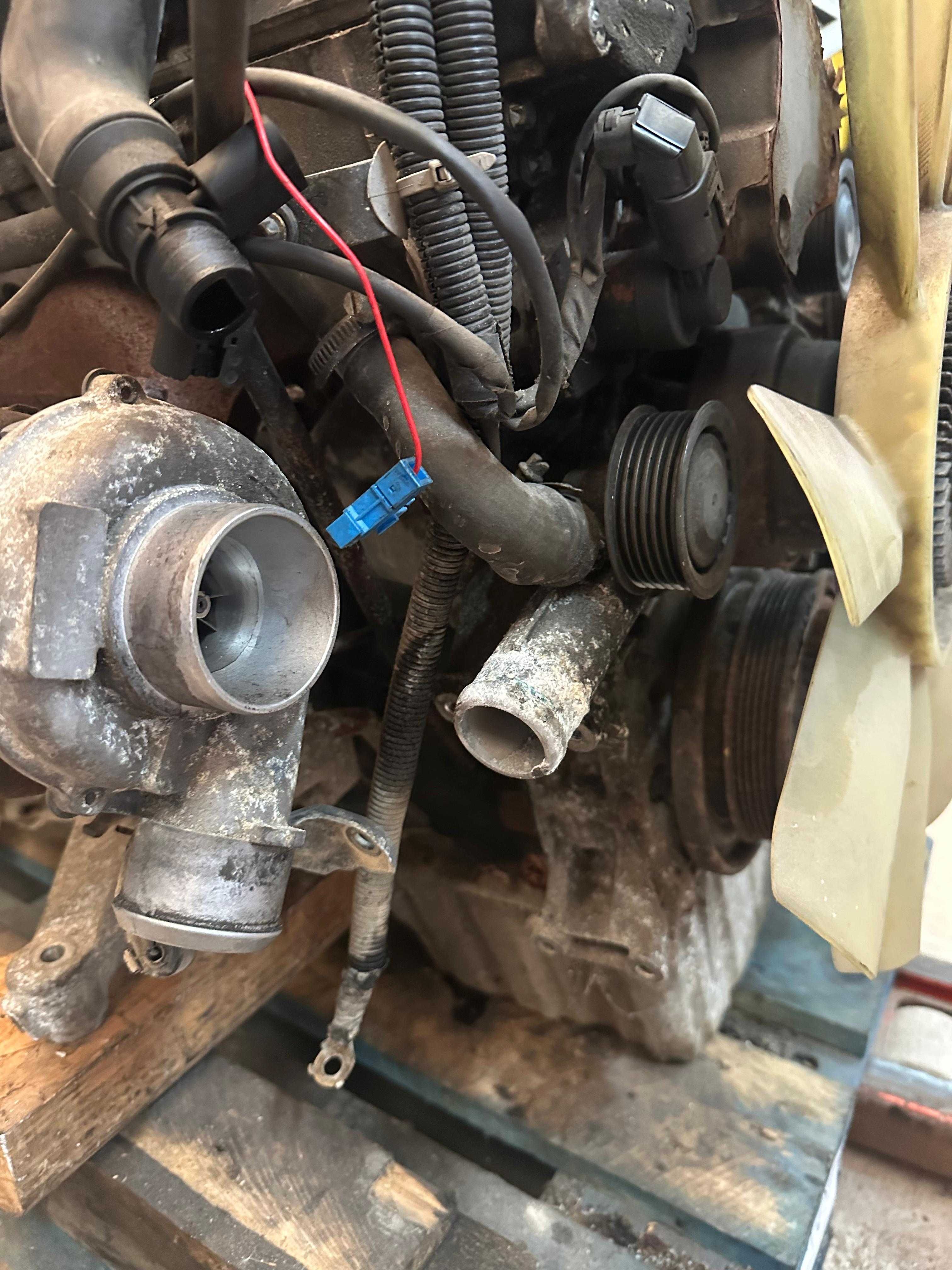 MOTOR MERCEDES VITO 2.2 W639 OM694